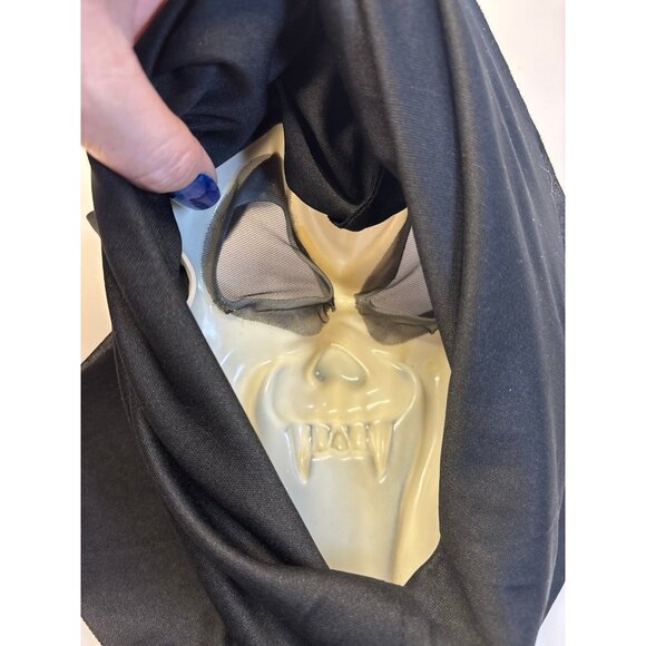 Easter Unlimited Inc Scream‎ Vampire Mask - Picture 6 of 6